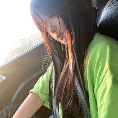 四个32A和一个香蕉少年